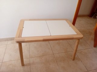 Mesa infantil IKEA Flisat