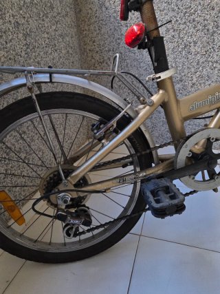 Bicicleta plegable aluminio 8 vel.