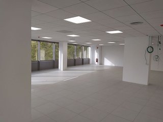 Oficina en alquiler en Coll Favà - Can Magí en Sant Cugat del Vallès