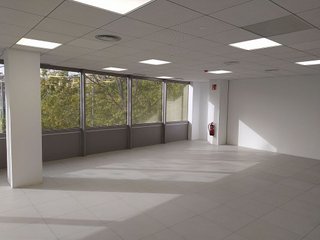 Oficina en alquiler en Coll Favà - Can Magí en Sant Cugat del Vallès