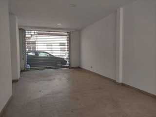 Local comercial en alquiler en Lliçà d´Amunt