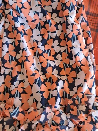 Vestido fiesta floral volantes