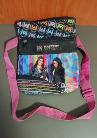 Bolso bandolera Mastery School