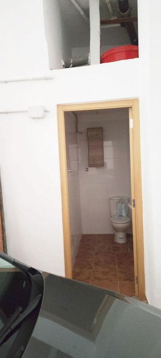 Local comercial en alquiler en Este en Castellón de la Plana