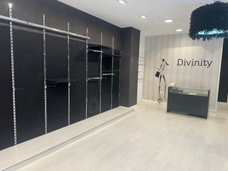 Local comercial en alquiler en Campo San Francisco - Plaza de América en Oviedo