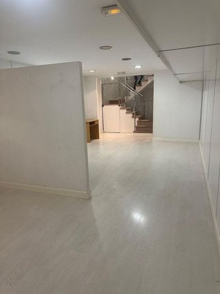 Local comercial en alquiler en Campo San Francisco - Plaza de América en Oviedo