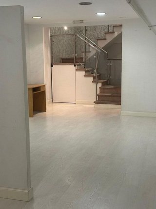 Local comercial en alquiler en Campo San Francisco - Plaza de América en Oviedo
