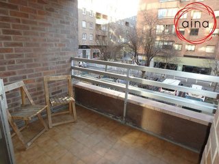 Piso en alquiler en Ermitagaña - Mendebaldea en Pamplona