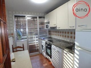 Piso en alquiler en Ermitagaña - Mendebaldea en Pamplona
