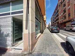 Local comercial en alquiler en Centro Ciudad en Paterna