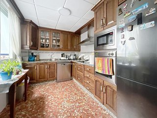 Chalet en venta en Lucena