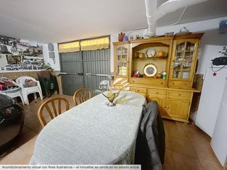 Chalet en venta en Lucena