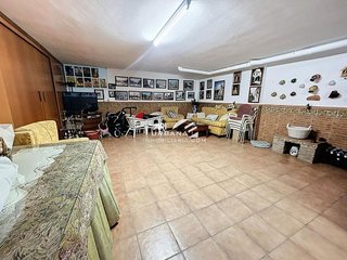 Chalet en venta en Lucena