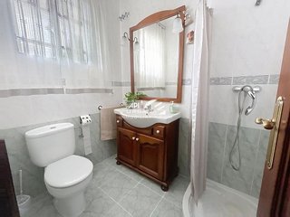 Chalet en venta en Lucena