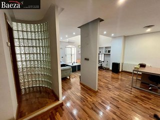 Chalet en venta en Petrer