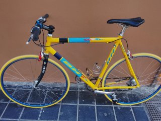 Bicicleta BH Amarilla