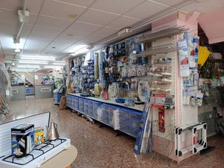 Local comercial en venta en Este en Castellón de la Plana