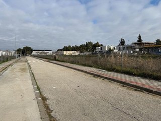 Terreno en venta en Utrera