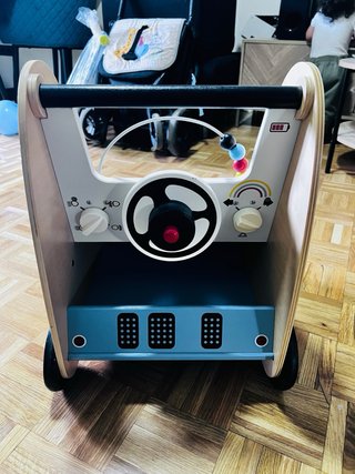 Caminador de madera infantil
