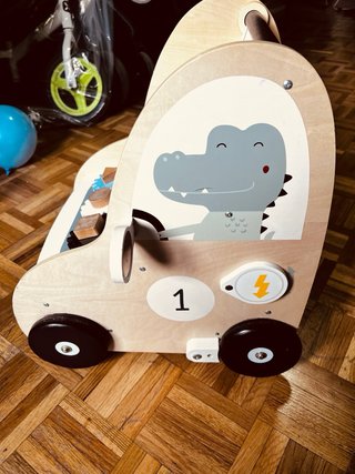 Caminador de madera infantil