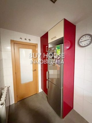 Piso en venta en Velilla de San Antonio