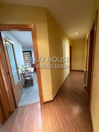 Piso en venta en Velilla de San Antonio