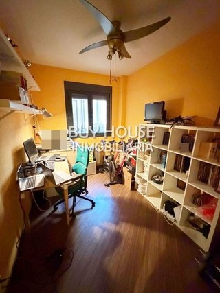 Piso en venta en Velilla de San Antonio