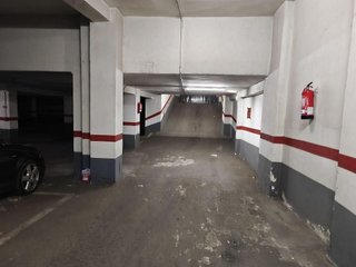 Garaje en venta en Salesas - Labradores en Salamanca