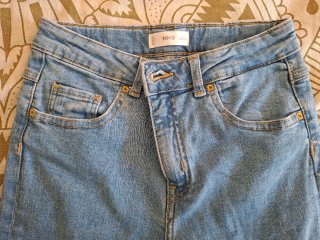 Pantalón vaquero Mango Talla 12 años