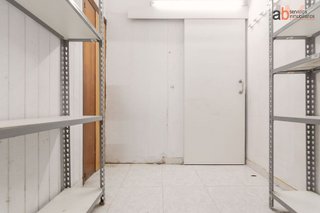 Local comercial en alquiler en Casco Antiguo en Pamplona