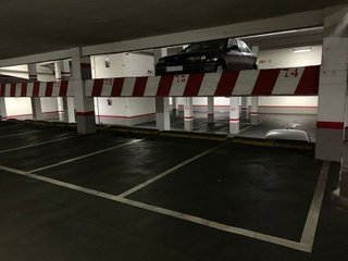 Garaje en alquiler en Centre en Sabadell