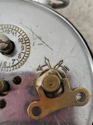 ANTIGUO RELOJ DESPERTADOR "TITAN" AÑO 1920-30