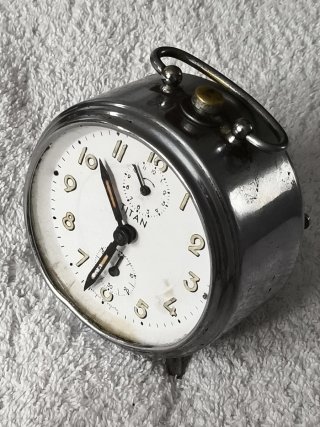 ANTIGUO RELOJ DESPERTADOR "TITAN" AÑO 1920-30