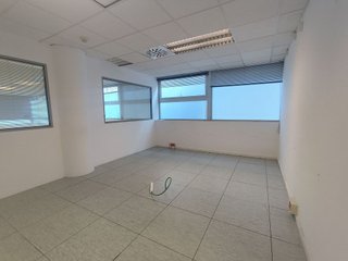 Oficina en alquiler en Sant Joan Despí