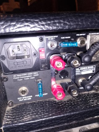 Amplificador Bajo Compacto