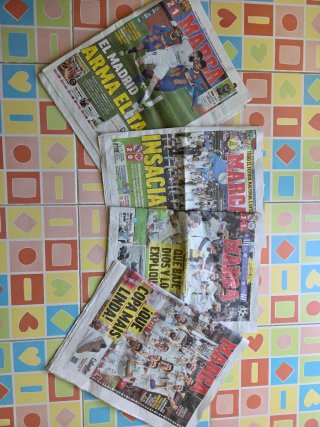 Lote periódicos deportivos Real Madrid