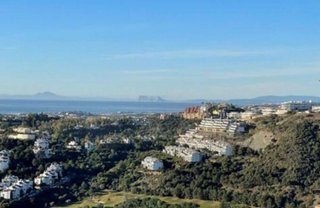 Piso en alquiler en Benahavís