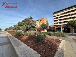 Oficina en alquiler en Santa Rosa - Valdeolleros en Córdoba