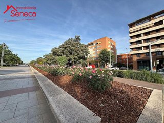 Oficina en alquiler en Santa Rosa - Valdeolleros en Córdoba
