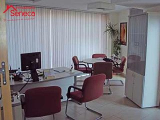 Oficina en alquiler en Santa Rosa - Valdeolleros en Córdoba