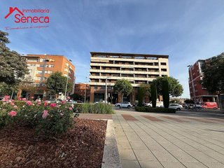 Oficina en alquiler en Santa Rosa - Valdeolleros en Córdoba