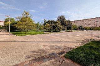 Local comercial en alquiler en Rochapea en Pamplona
