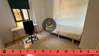 Piso en alquiler en Barrio de Zaidín en Granada