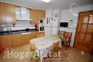 Casa adosada en venta en Cariñena - Carinyena en Villarreal