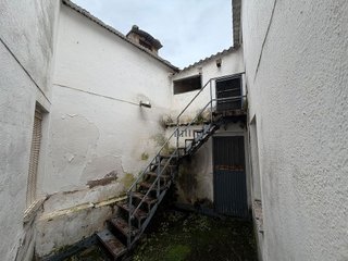 Casa adosada en venta en Mengíbar