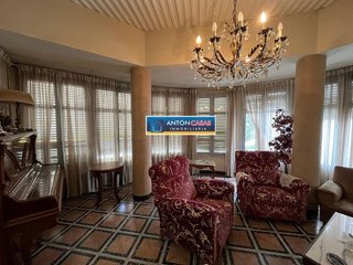 Chalet en venta en Novelda