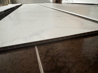 3 Revestimiento pared efecto mármol