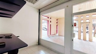 Local comercial en venta en Intxaurrondo en San Sebastián-Donostia