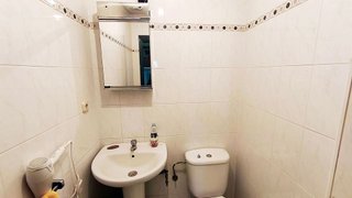 Local comercial en venta en Intxaurrondo en San Sebastián-Donostia