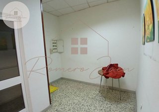 Local comercial en venta en San Ildefonso - Catedral en Jaén